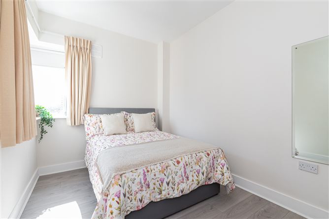 Apartment 164 The Oval, Tullyvale, Cherrywood, Dublin 18