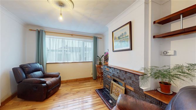 90 Maryfield Crescent, Artane, Dublin 5