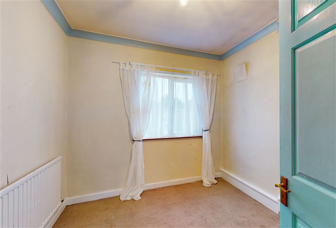 90 Maryfield Crescent, Artane, Dublin 5