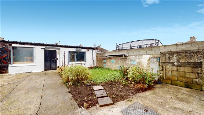 90 Maryfield Crescent, Artane, Dublin 5