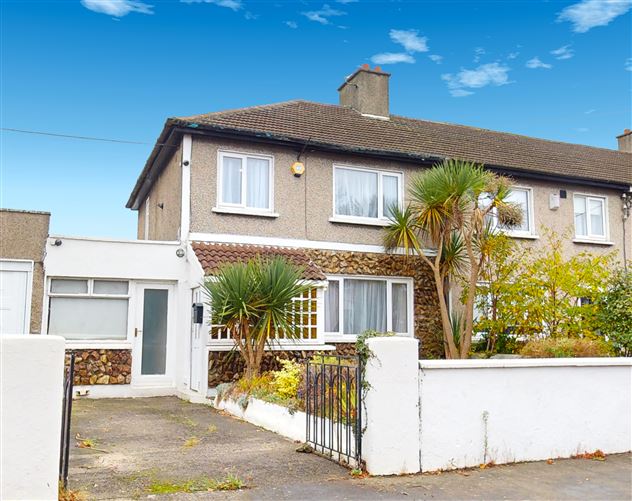 90 Maryfield Crescent, Artane, Dublin 5