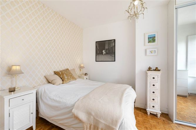 Pear Grove, Townhouse Two, Rere Of 7 Castle Avenue, Clontarf, Dublin 3, County Dublin