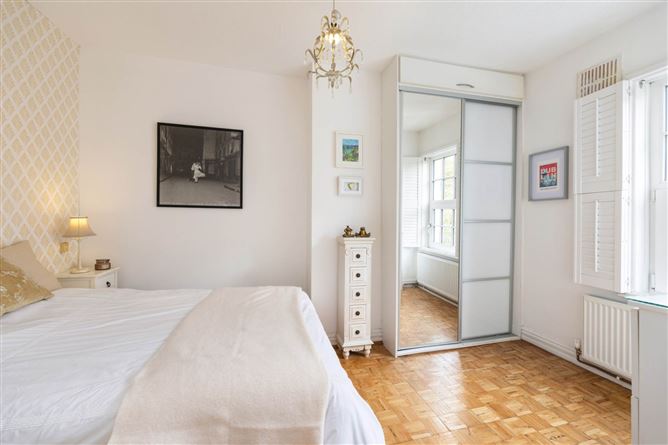 Pear Grove, Townhouse Two, Rere Of 7 Castle Avenue, Clontarf, Dublin 3, County Dublin