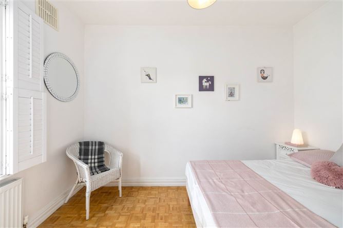 Pear Grove, Townhouse Two, Rere Of 7 Castle Avenue, Clontarf, Dublin 3, County Dublin