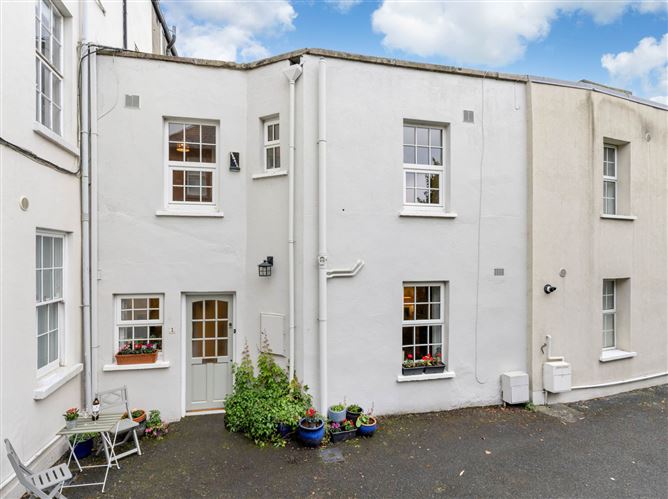Pear Grove, Townhouse Two, Rere Of 7 Castle Avenue, Clontarf, Dublin 3, County Dublin