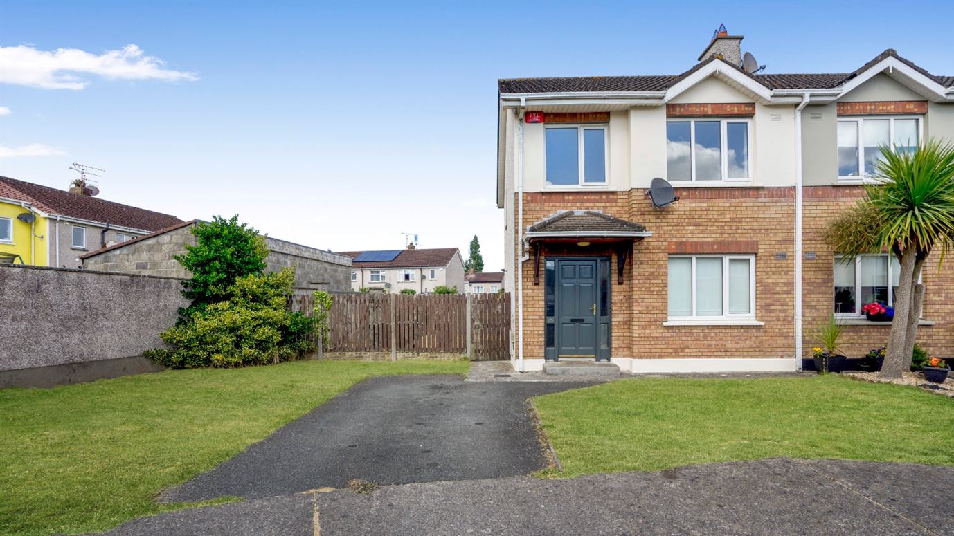 35 Woodbury Gardens, Dundalk, Co. Louth