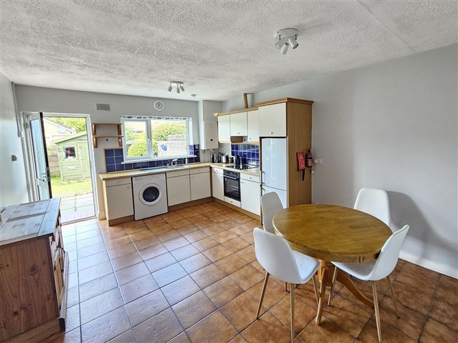 Photo 9 of 16 — 32 carriganarra estate, Ballincollig, Cork