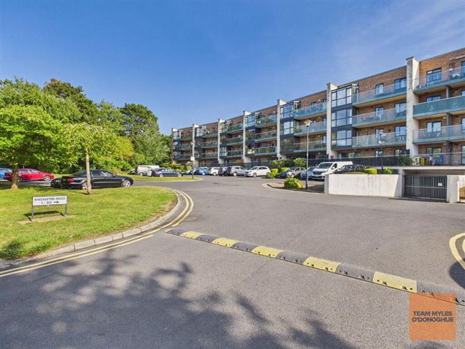 Apartment 4 Shackleton House Huntstown, Huntstown, Dublin