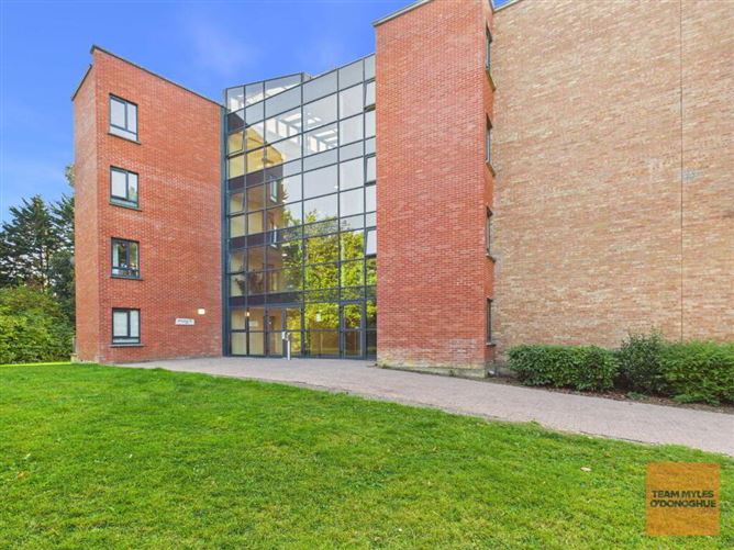 Apartment 4 Shackleton House Huntstown, Huntstown, Dublin