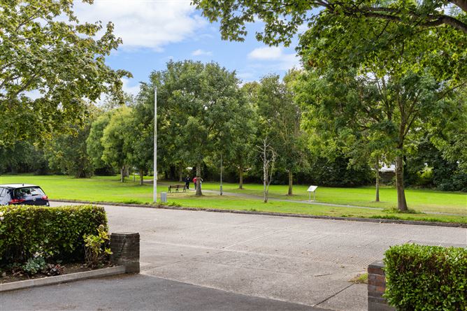 Photo 3 of 18 — 32 Brackenbush Road, Killiney, Co. Dublin