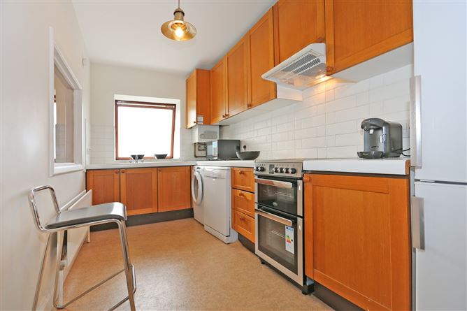 14 Strand Court, O'Callaghan Strand, Limerick