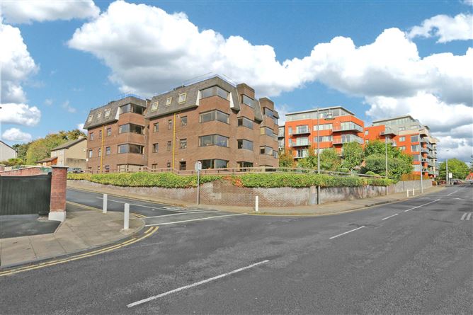 14 Strand Court, O'Callaghan Strand, Limerick