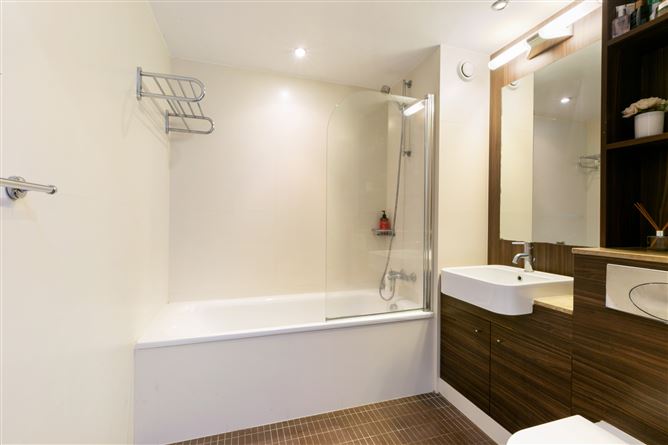 213 Wyckham Point, Wyckham Way, Dundrum, Dublin 16