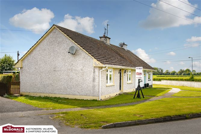 48 Saint Brochan's Park, Bracknagh, Offaly