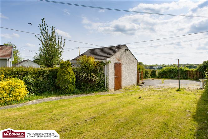 48 Saint Brochan's Park, Bracknagh, Offaly