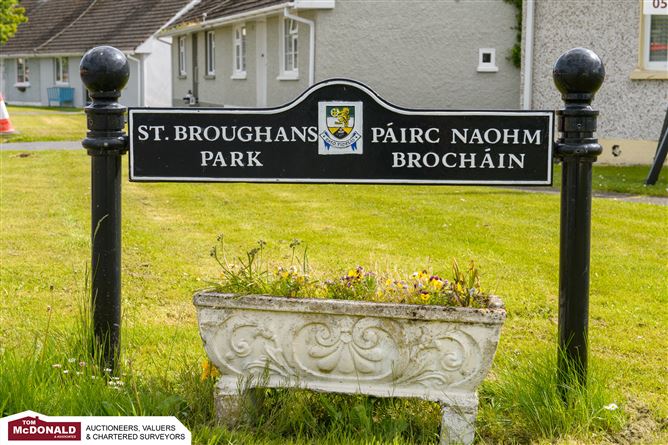 48 Saint Brochan's Park, Bracknagh, Offaly