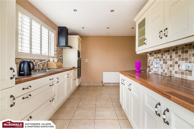 48 Saint Brochan's Park, Bracknagh, Offaly