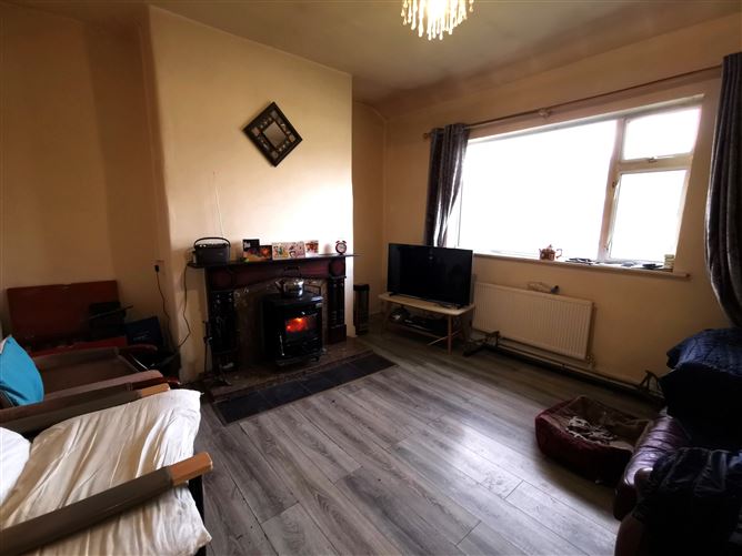 8 Ely Place, Crinkle, Birr, Co. Offaly