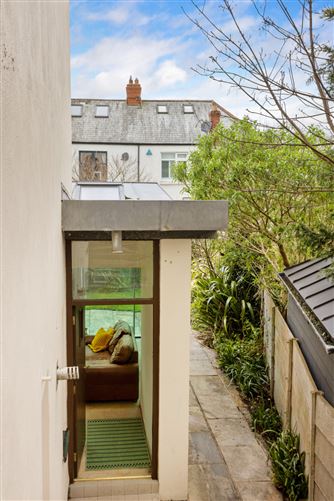 69 Merrion Strand, Sandymount, Dublin 4