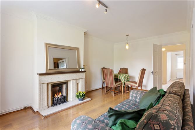 69 Merrion Strand, Sandymount, Dublin 4