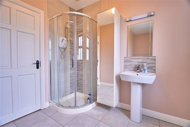 4 Radharc Na Coille, Cullyfad, Longford, Longford