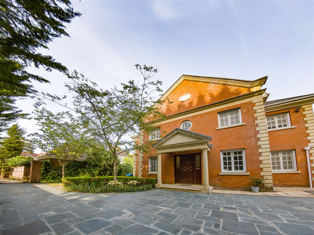 Gleneagles,Woking, Surrey, United Kingdom