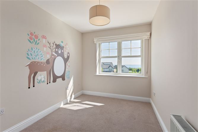 https://photos-a.propertyimages.ie/media/2/2/9/4927922/ae853c99-6a30-495c-aba7-cf64ca0d866b_l.jpg