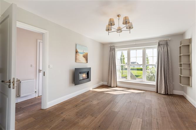 https://photos-a.propertyimages.ie/media/2/2/9/4927922/ae853c99-6a30-495c-aba7-cf64ca0d866b_l.jpg