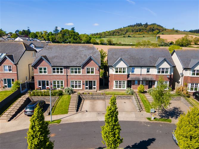 https://photos-a.propertyimages.ie/media/2/2/9/4927922/ae853c99-6a30-495c-aba7-cf64ca0d866b_l.jpg