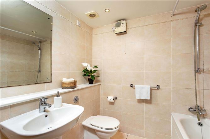 17 Fairview Close, Drumcondra, Dublin 3