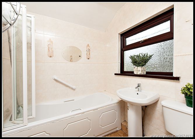 Photo 8 of 12 — 31 LORCAN AVENUE, Santry, Dublin 9