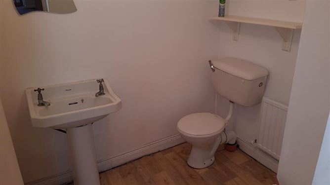 High Street, Ballinamore, Leitrim