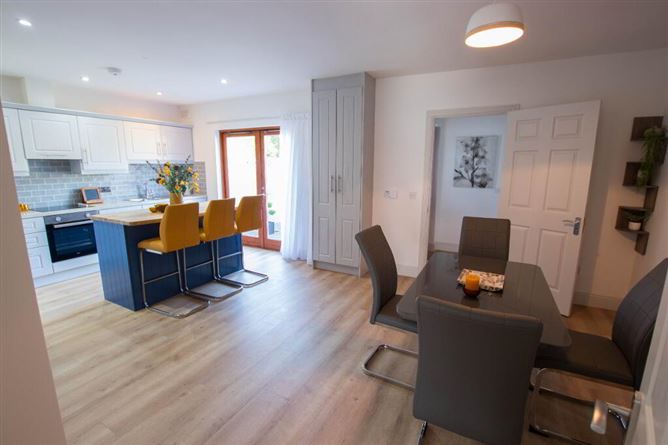 4 O'Carolan's Court, Kilronan, Ballyfarnon, Boyle, Roscommon