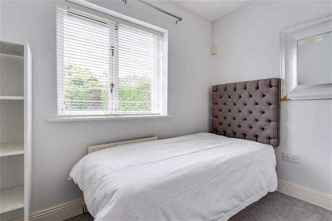 3 Shrewsbury Wood, Cabinteely, Dublin