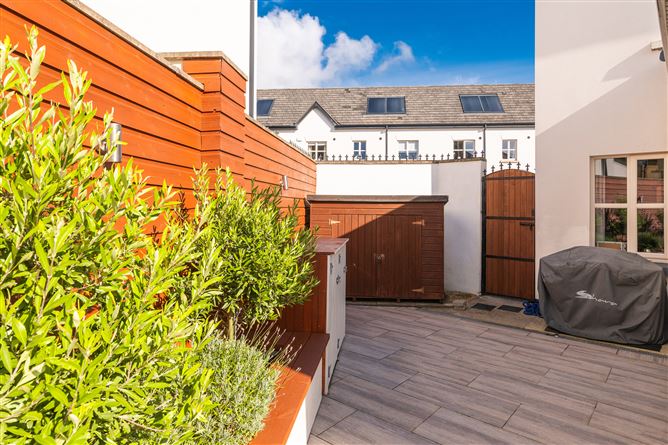 2 Loftus Lane, Belmont, Stepaside, Dublin 18