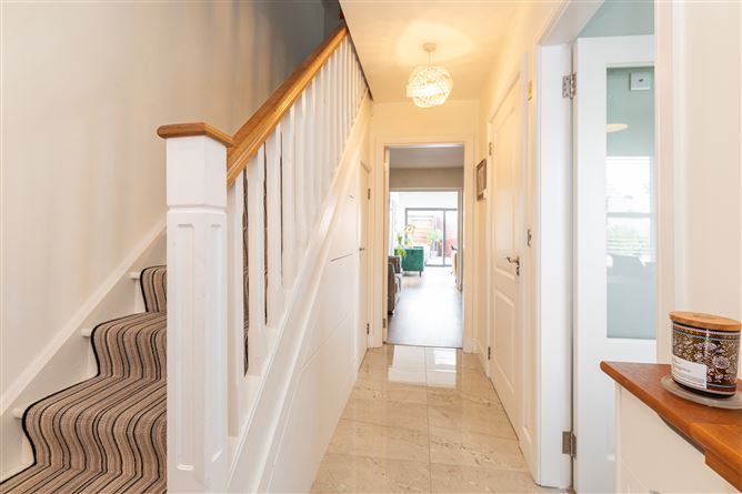 2 Loftus Lane, Belmont, Stepaside, Dublin 18