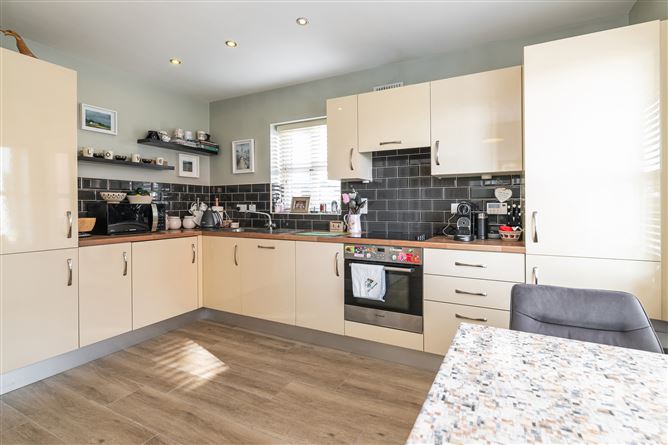2 Loftus Lane, Belmont, Stepaside, Dublin 18