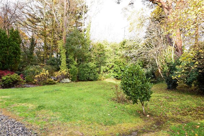 Cloosh House, Canrawer East, Oughterard, Galway