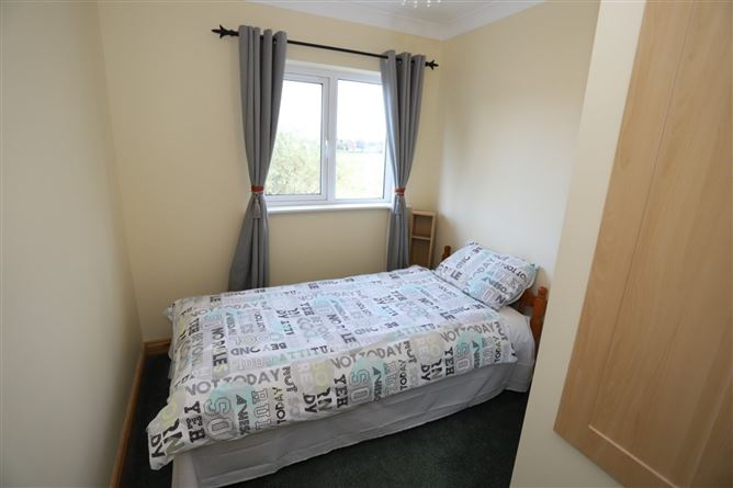 76 Sliabh Carran, Ennis Road, Gort, Co. Galway
