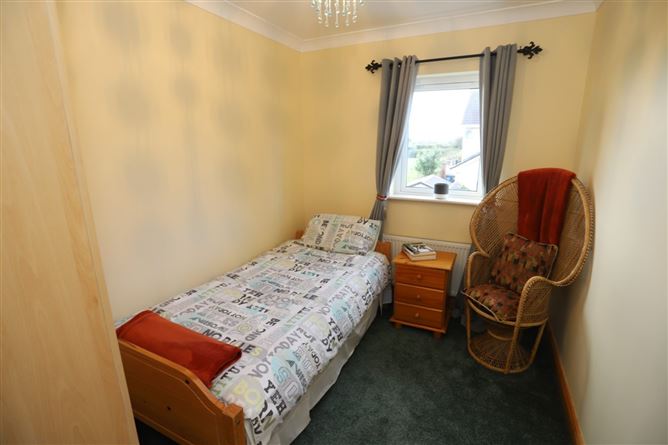 76 Sliabh Carran, Ennis Road, Gort, Co. Galway