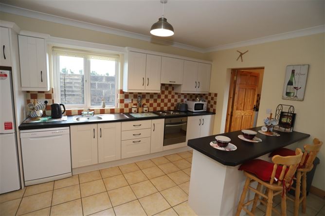 76 Sliabh Carran, Ennis Road, Gort, Co. Galway