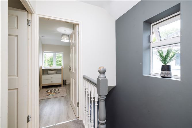 15 Shanowen Avenue, Santry,   Dublin 9