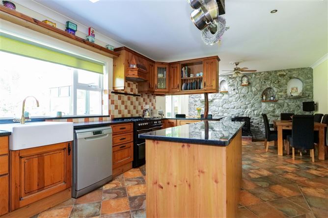 Ponderosa, Callownamuck, Rosscahill, Co. Galway