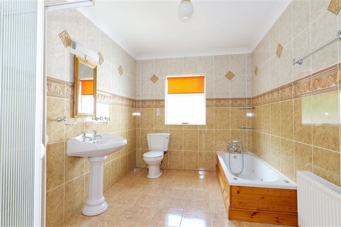 Ponderosa, Callownamuck, Rosscahill, Co. Galway