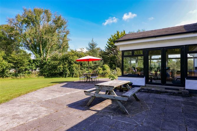 Ponderosa, Callownamuck, Rosscahill, Co. Galway
