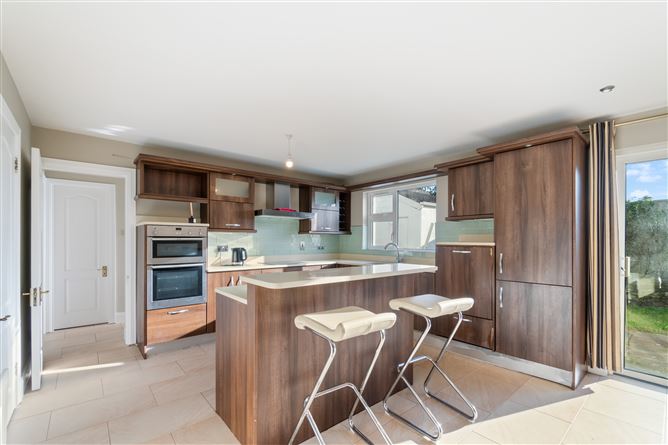 31 Tudor Vale, Oranmore, Galway