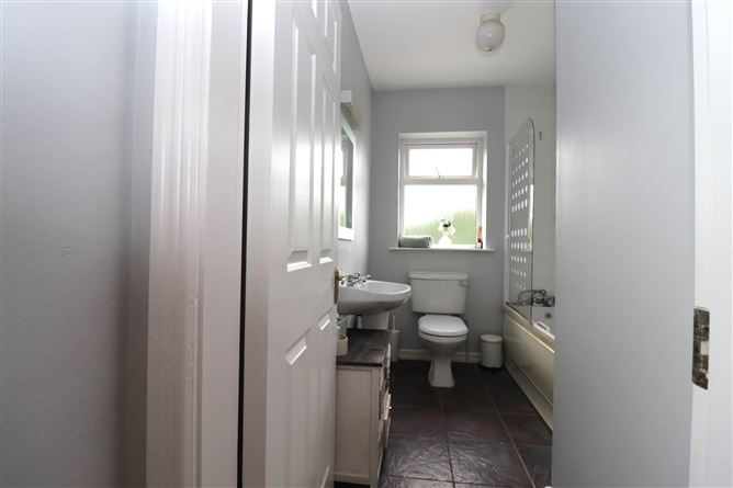 19 Cluain Ri, Athenry, County Galway