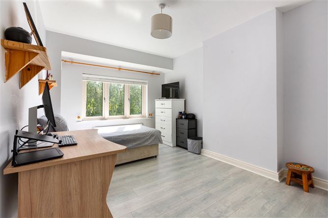 Photo 10 of 18 — 26 Daletree Avenue, Ballycullen, Dublin 24