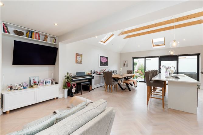 6 Shelton Grove, Kimmage, Dublin 12