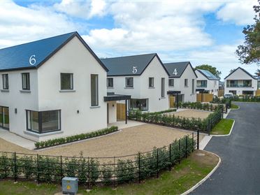 4 Chestnut Grove, Sea Road, Kilcoole, Co. Wicklow